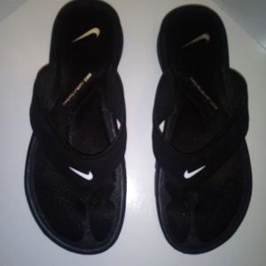 Nike Comfort Footbed Flip Flops Size 7